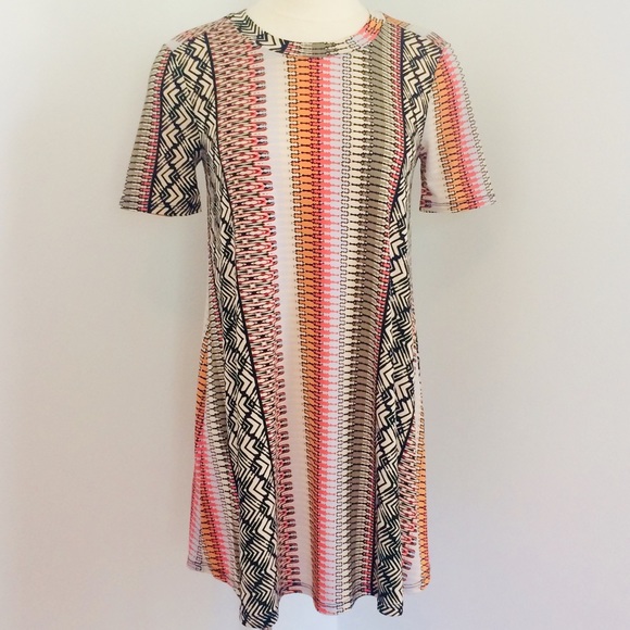 BCBGeneration Short Sleeve Dress